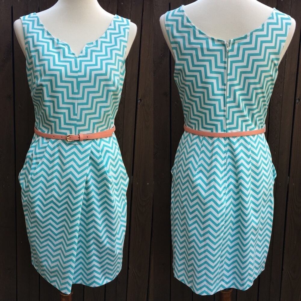 City Studio | Size 9 Mint/ Ivory Chevron Dress NWT